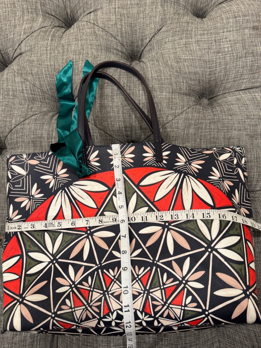 Tory Burch Bag Kerrington Large Printed Floral Geometric Leather Tote - Picture 15 of 17
